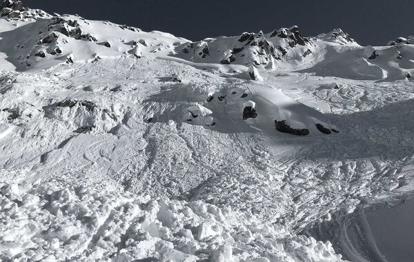 © Hans Martin Henny